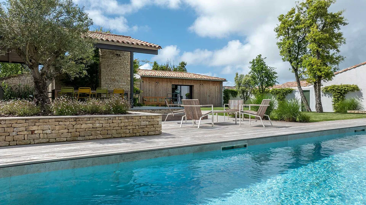 Entretien de résidence secondaire sur l'Île de Ré — maison lumineuse et soignée